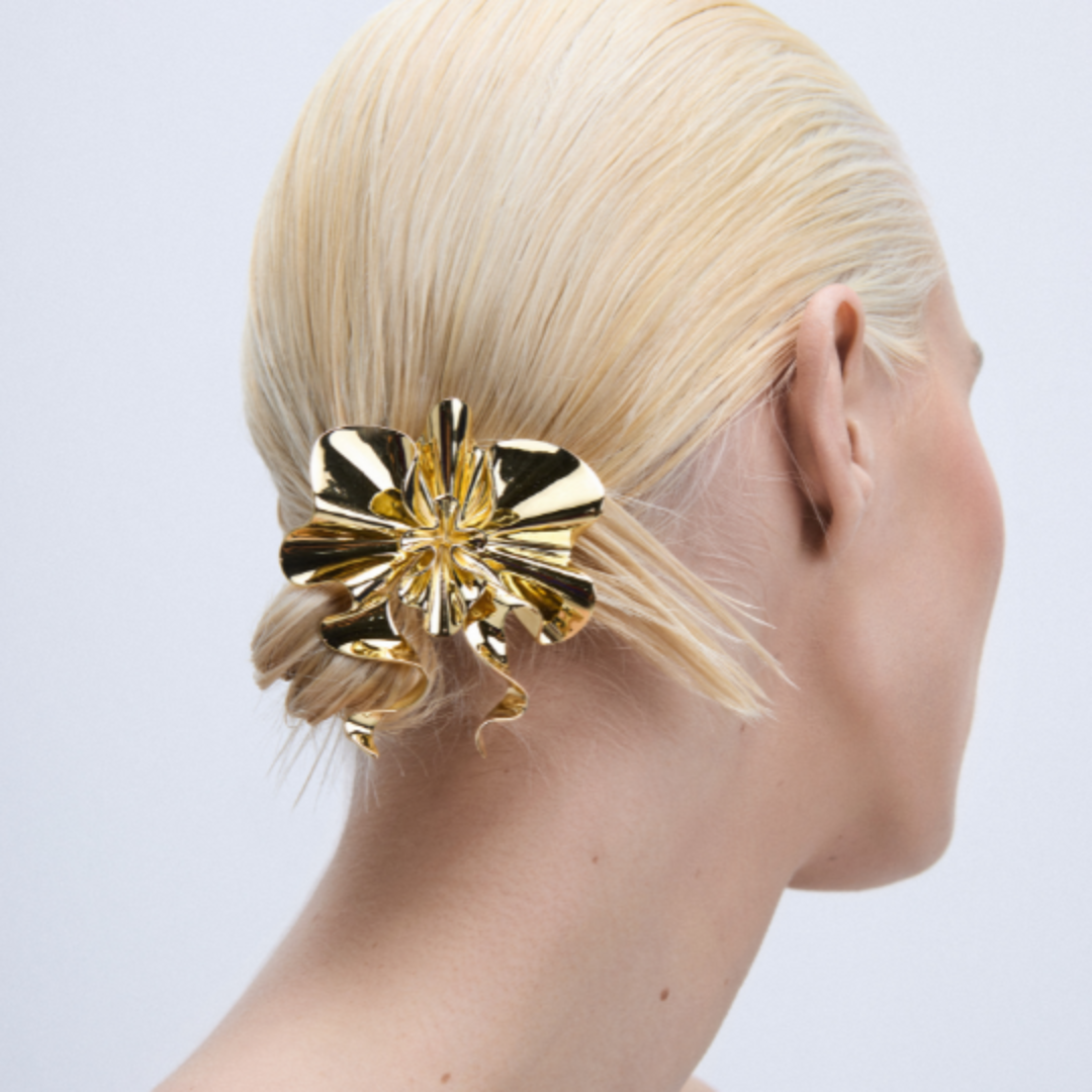 Thatyana Brooch - Drop Babado Collection