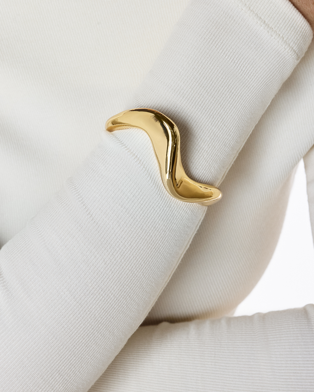 Luma Bracelet - Aviva Collection