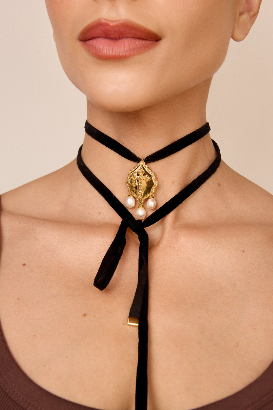 Autoridade Choker - Doma III Collection