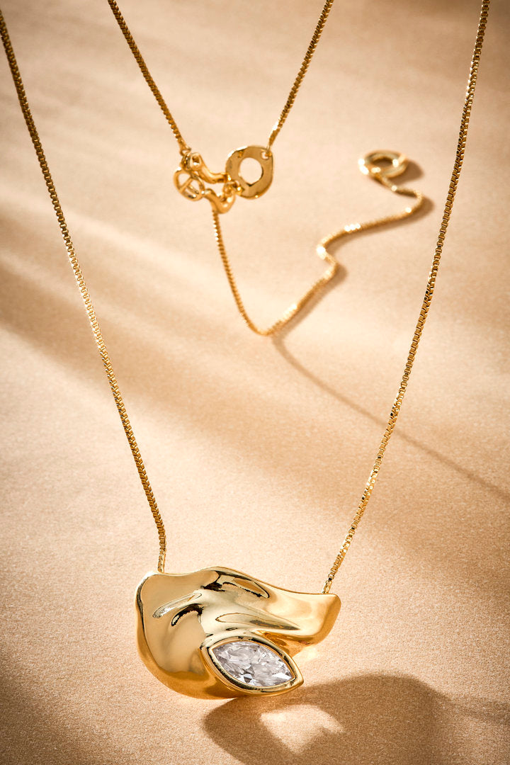 Elsa Necklace - Golden Age Collection