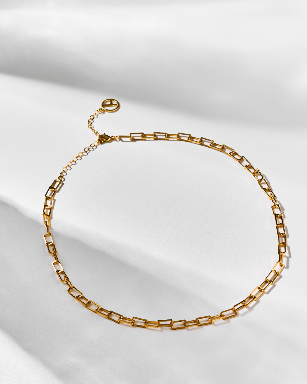 Romãntica Chain - Back To Essence