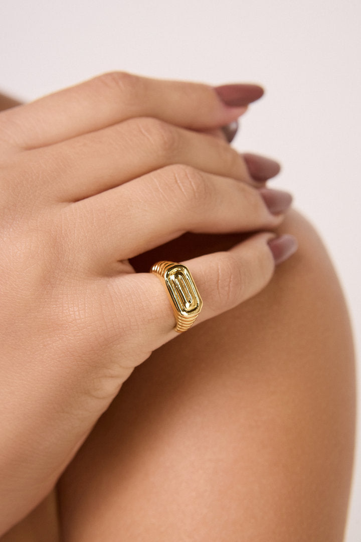 Lumier Phalanx Ring - Sophia Collection