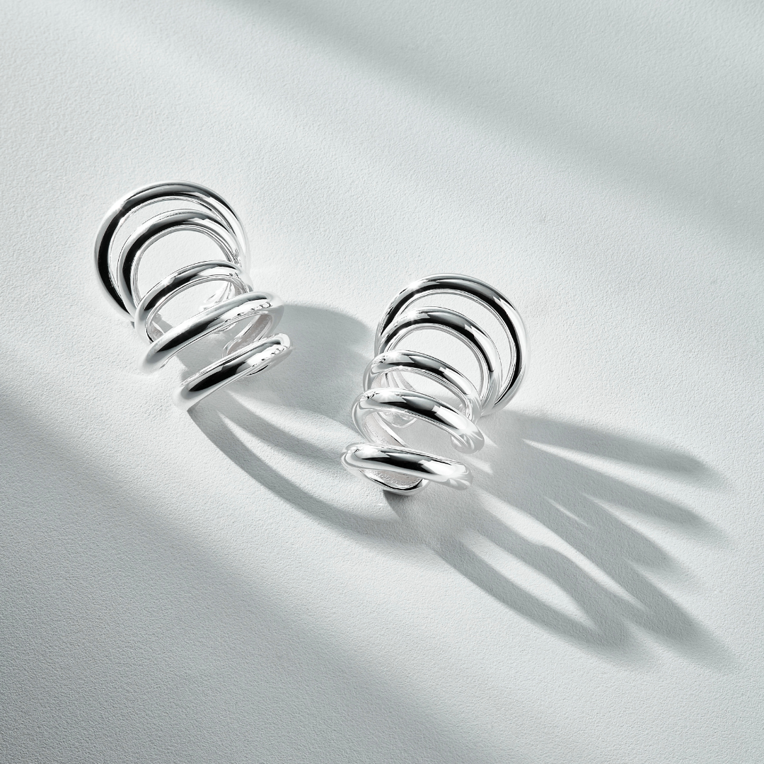 Dara Piercing - Jaguar Collection