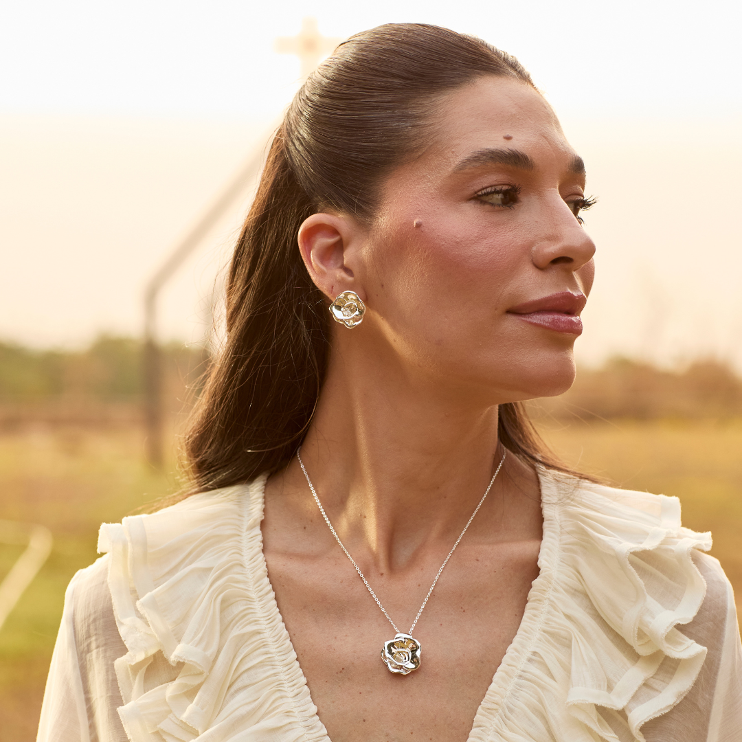 Delicadeza (Mother) Earring - Beija Flor Collection