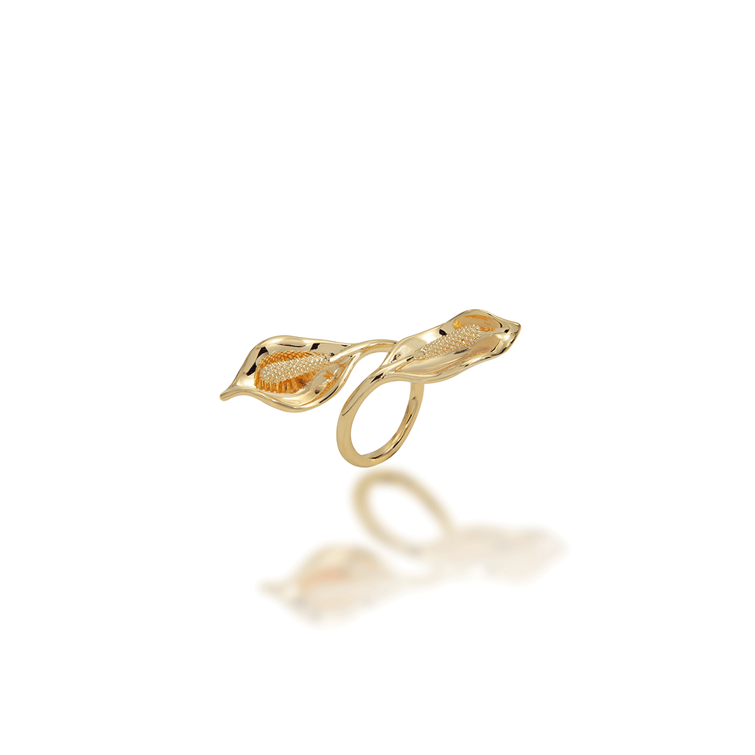 Lírio da Paz Ring - Permanent Collection