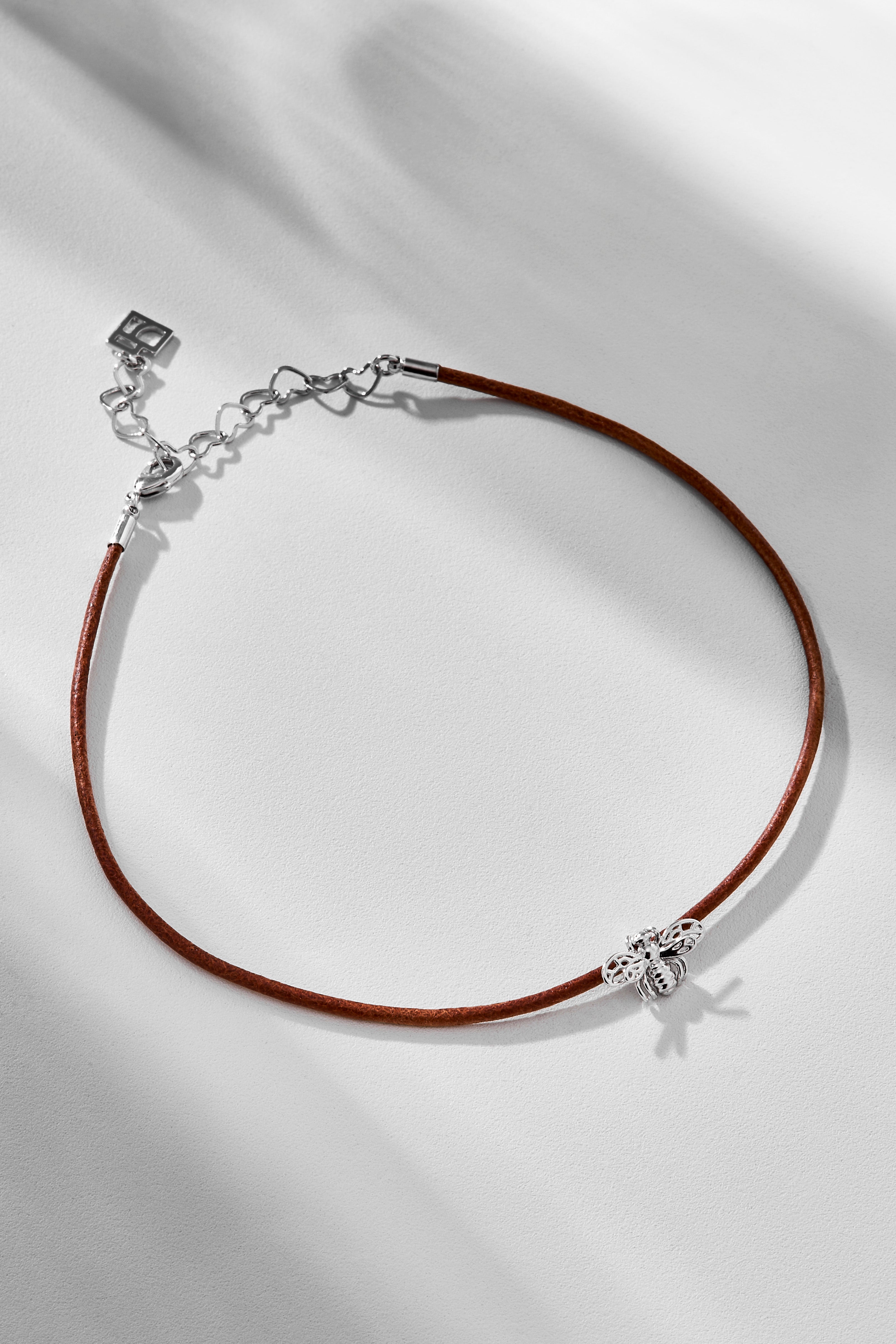 Abelha Leather (Daughter) Necklace - Abelha Collection