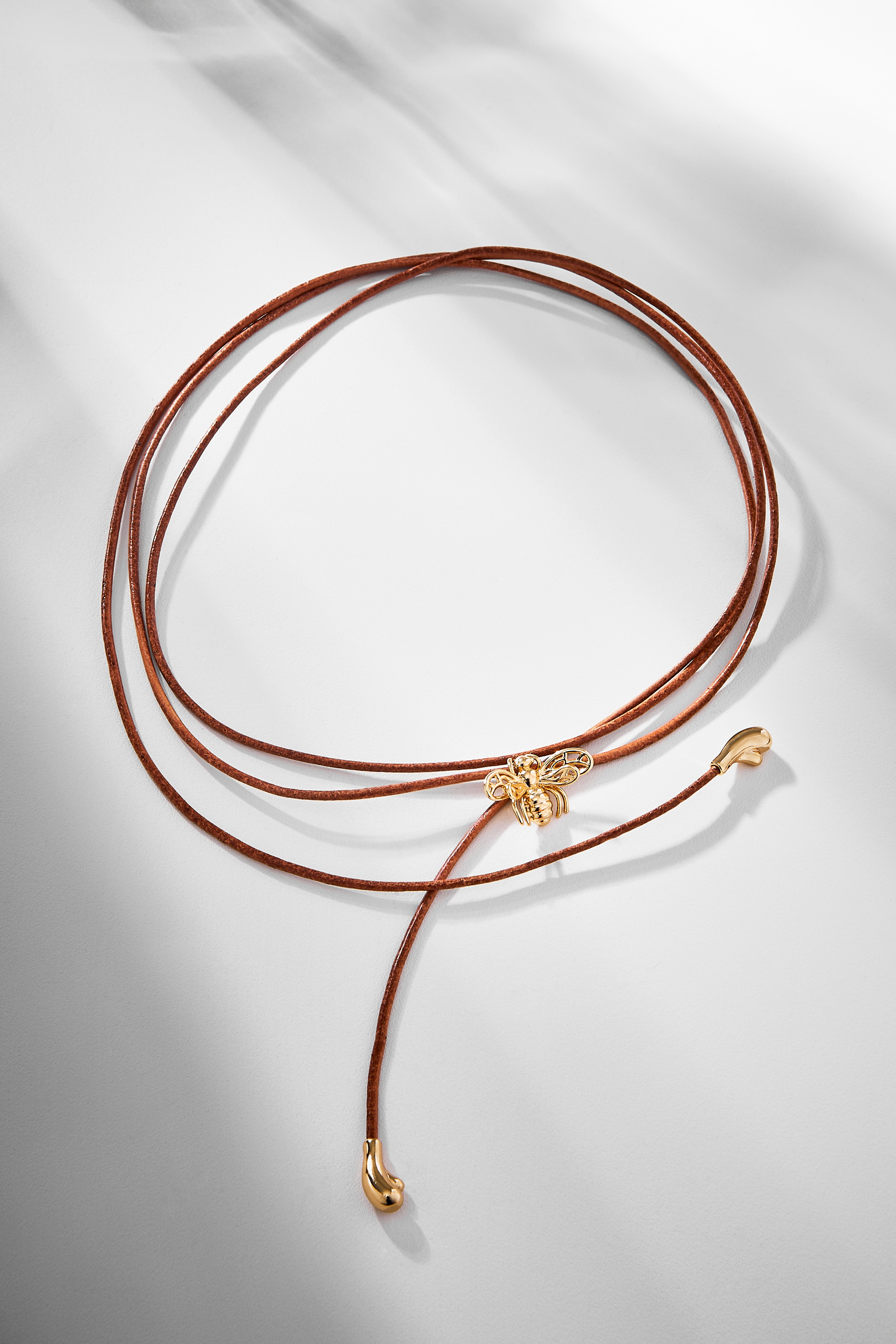 Abelha Leather (Mother) Necklace - Abelha Collection