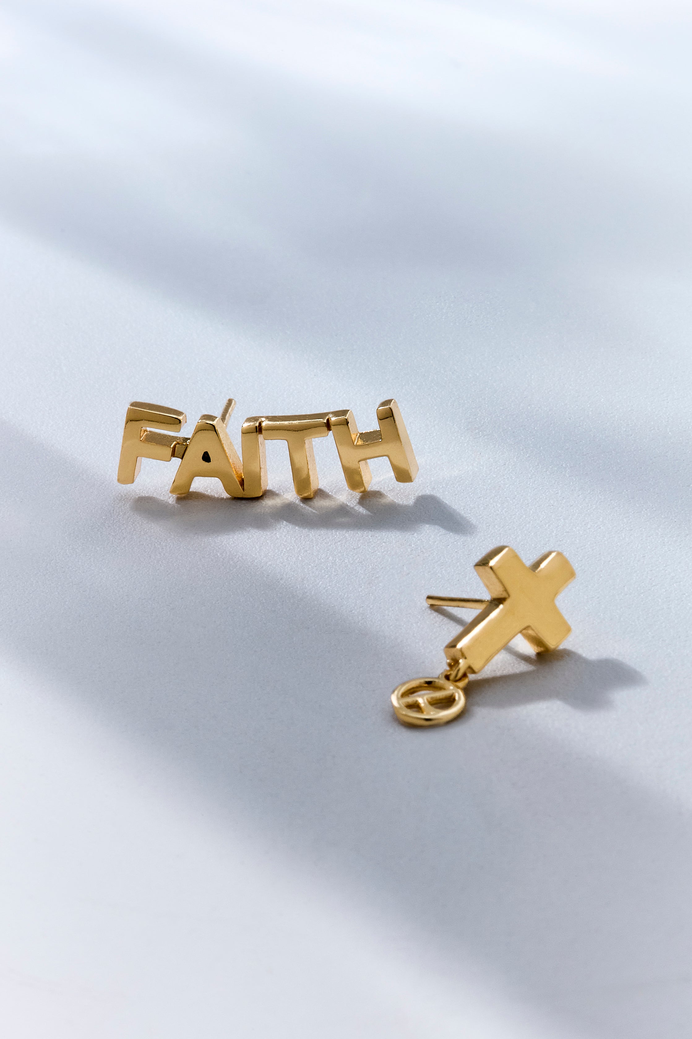 Faith Earring - O Que Te Move Collection