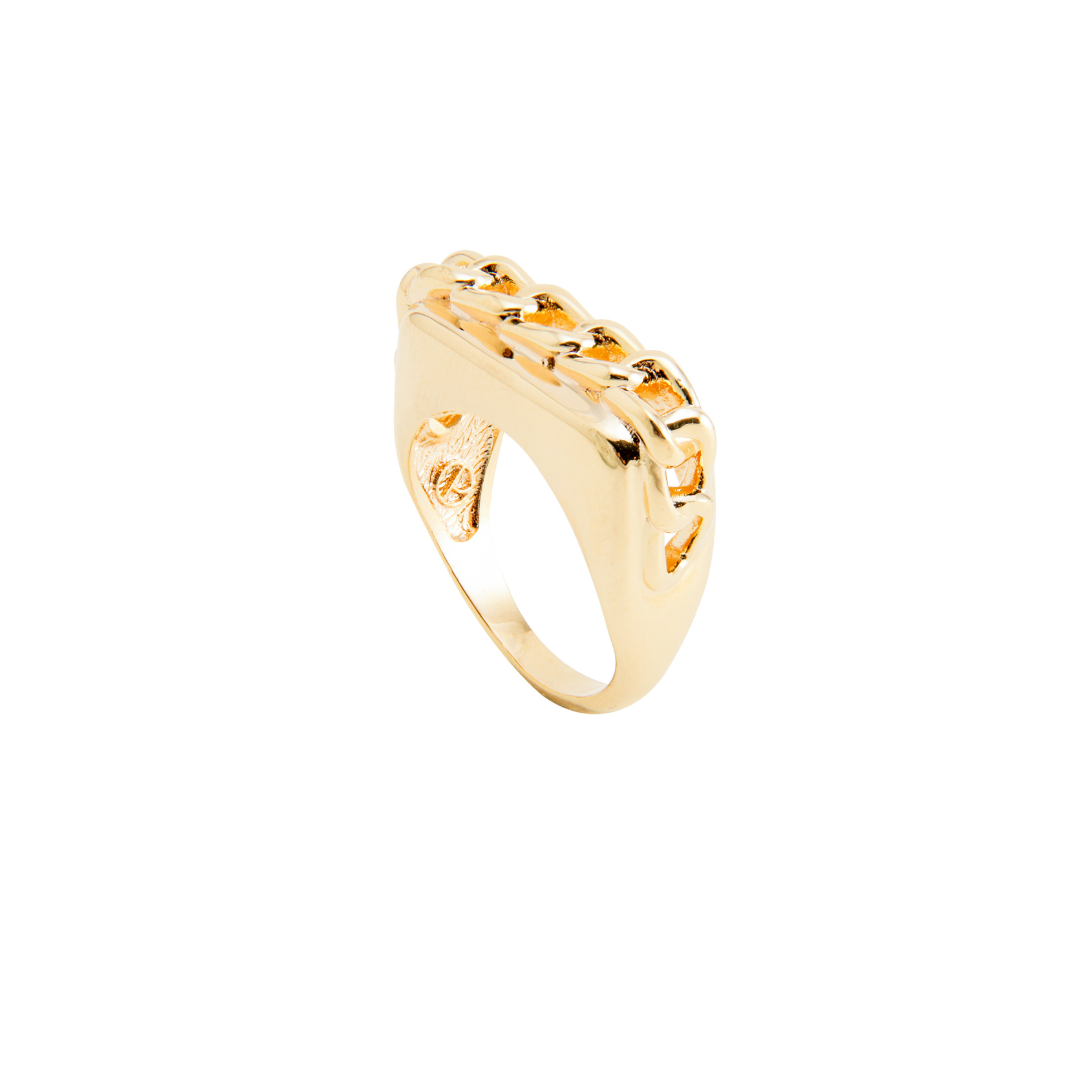 Maitê Ring