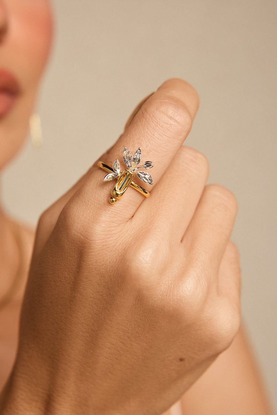 Plenitude Ring - Década Collection