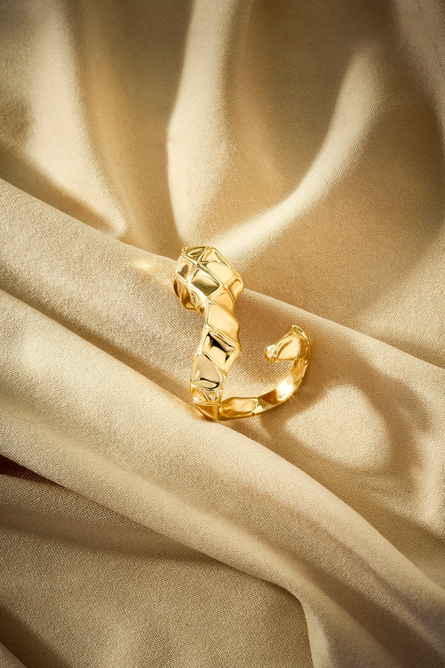 Era Ring - Entre Camadas Collection