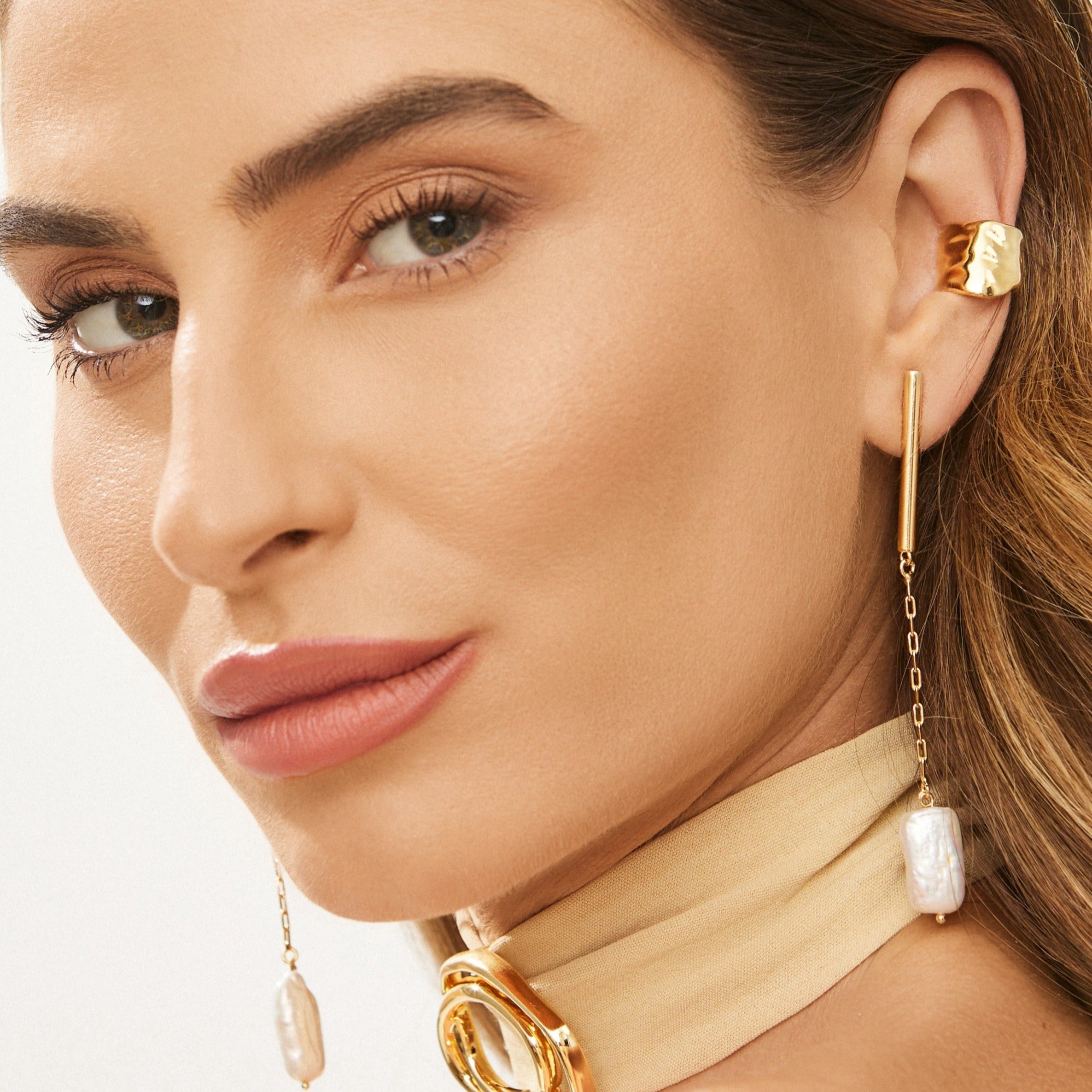 One Bela Earring - Brisa Collection