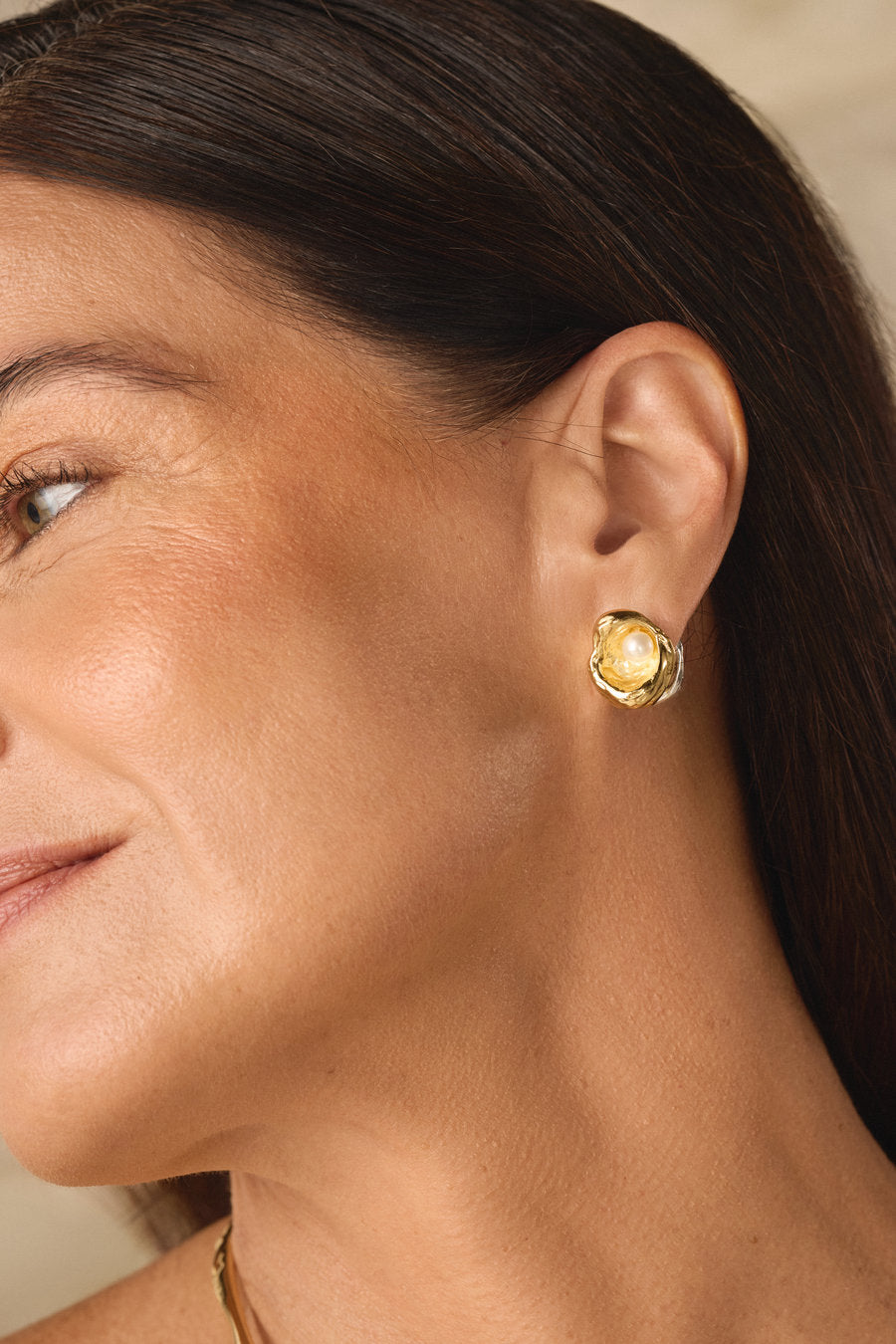 Achado Bicolor Earring - Entre Camadas Collection