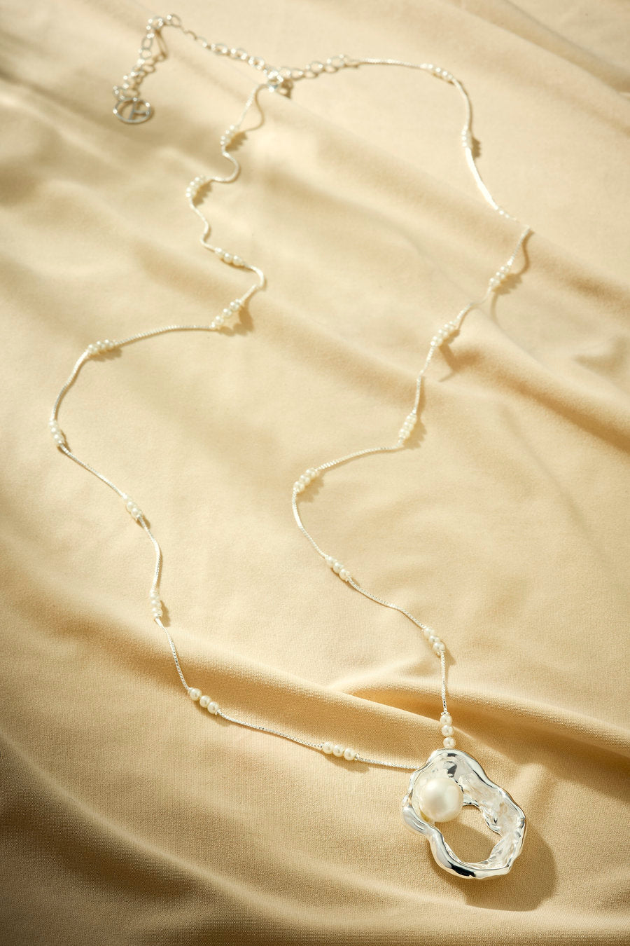 Achado Necklace - Entre Camadas Collection