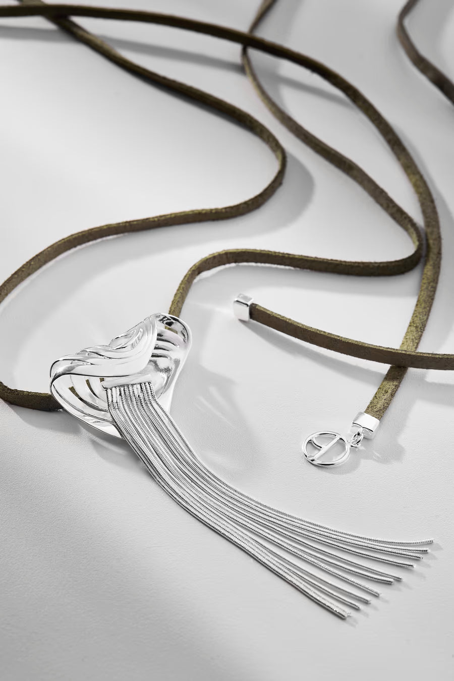 Rastro Necklace - Corpo E Alma Collection
