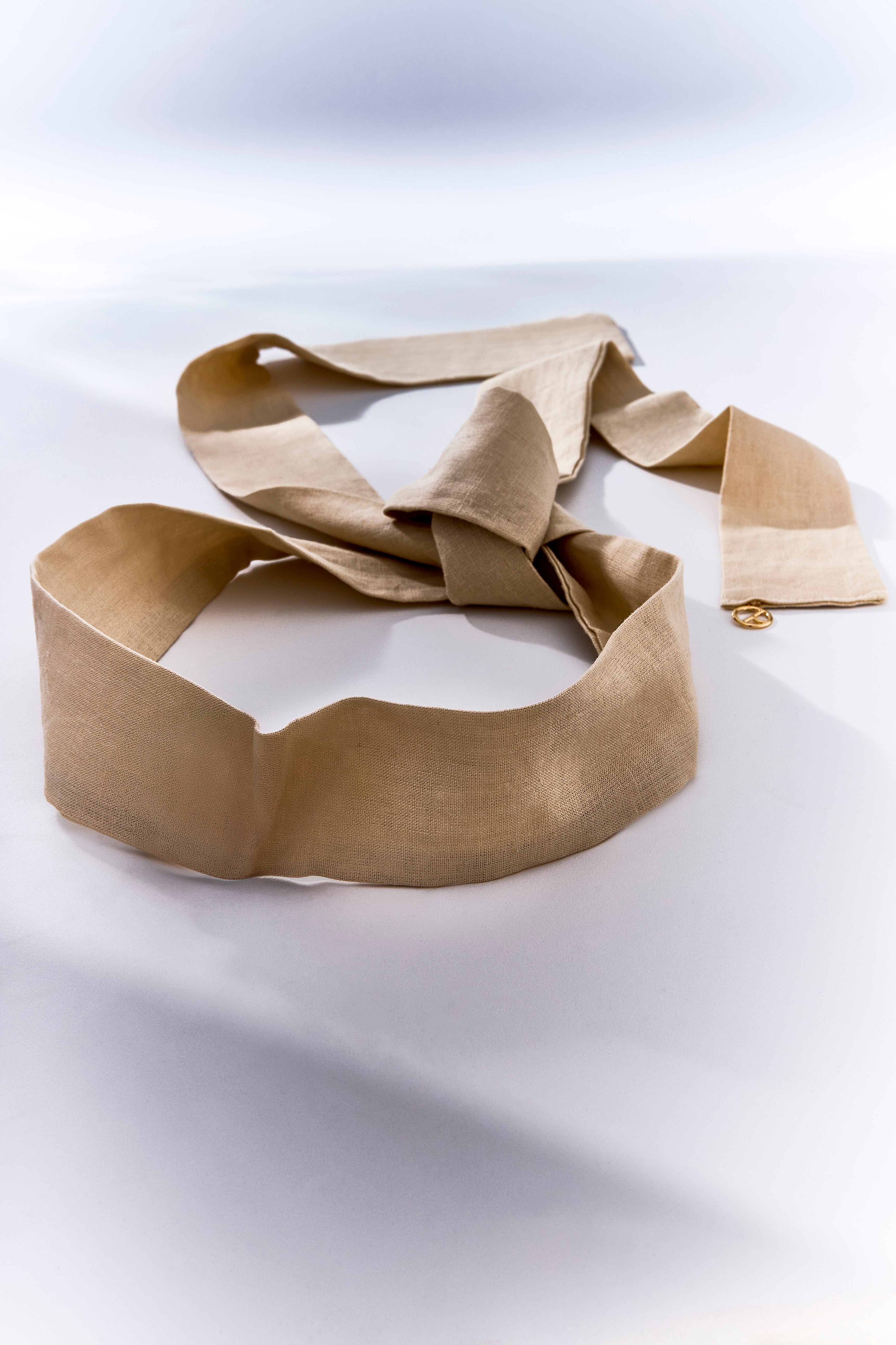 Nerea Neck Band - Almar Collection