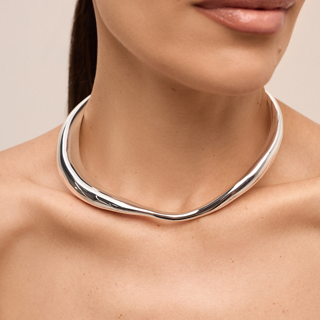 Hanna Choker - Jaguar Collection